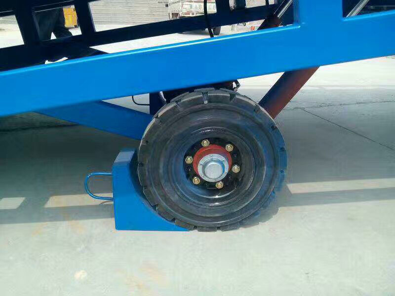 9230243625_994031168